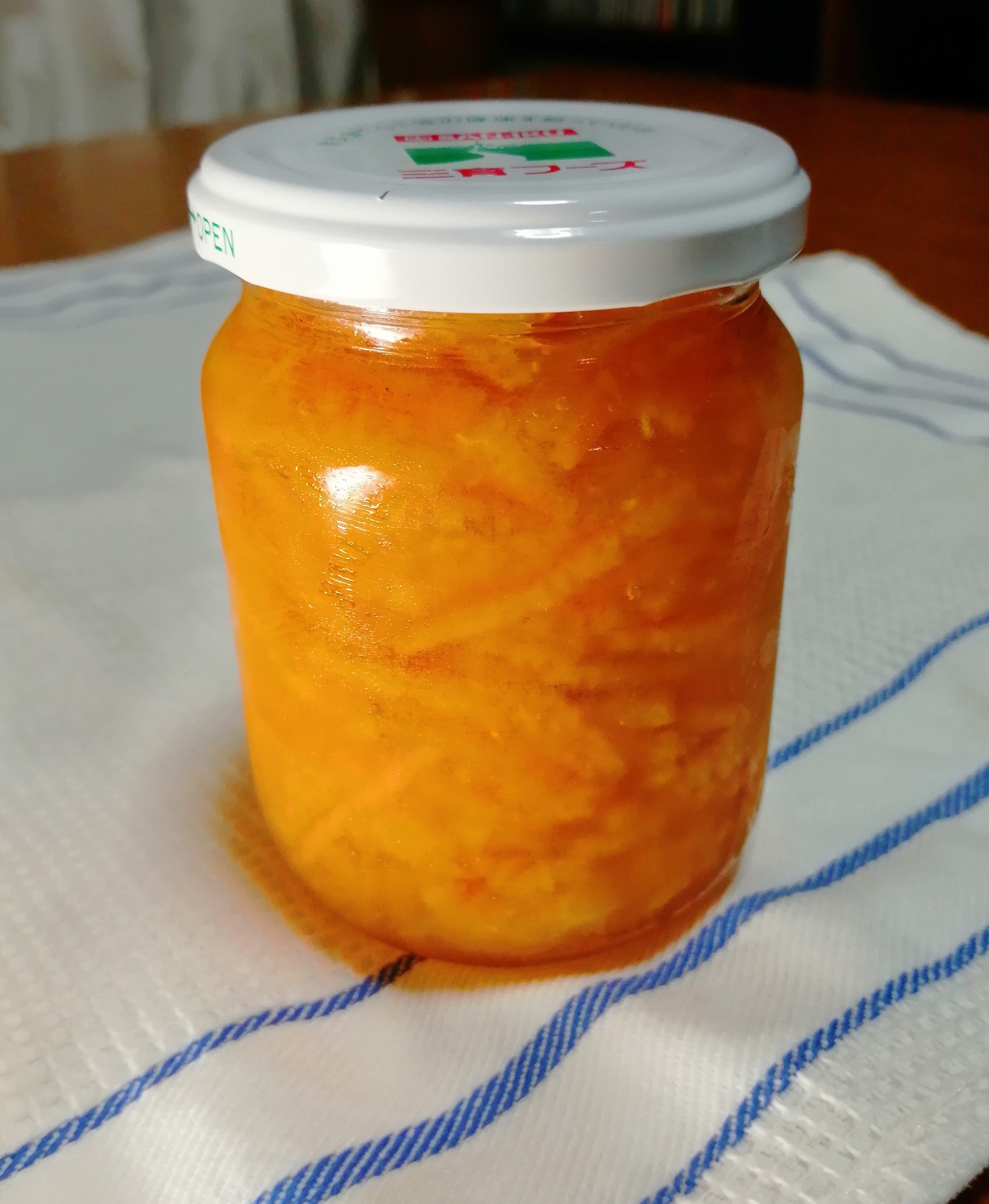 レモン汁を入れると味がしまる。